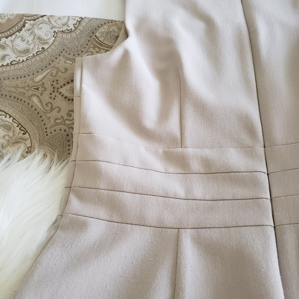 Dress - Picture 5 of 8